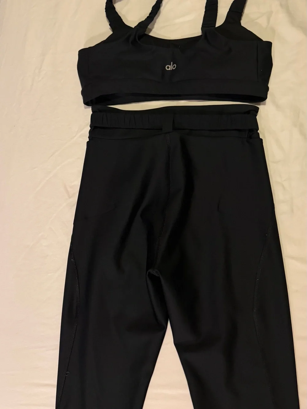 ALO Yoga Black Ruched-Strap Sports Bra (M) and High-Rise Leggings(S)